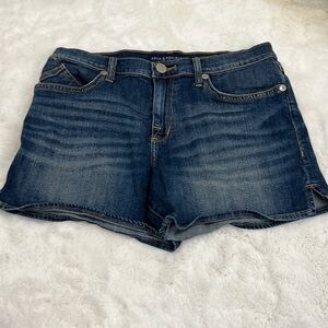 ROCK & Republic Kimber denim jean shorts size 12 has some stretch 4” inseam